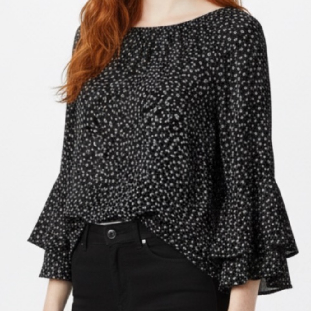Ralph Lauren CHAPS - bell sleeve top like new